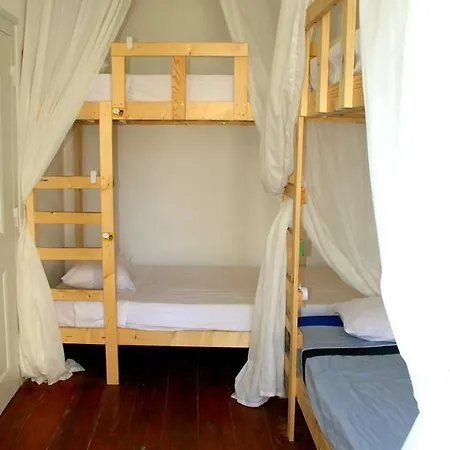 Albergue Locals & Lisboa