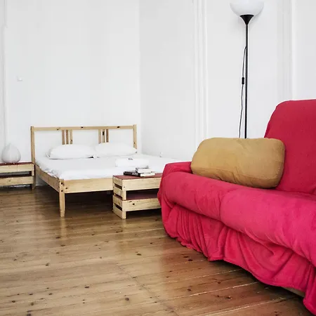 Albergue Locals & Lisboa