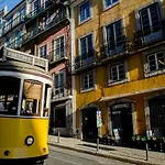Locals & Hostal *